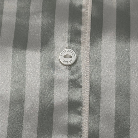 Victoria’s Secret Striped Satin Pajama Set - Picture 7 of 8